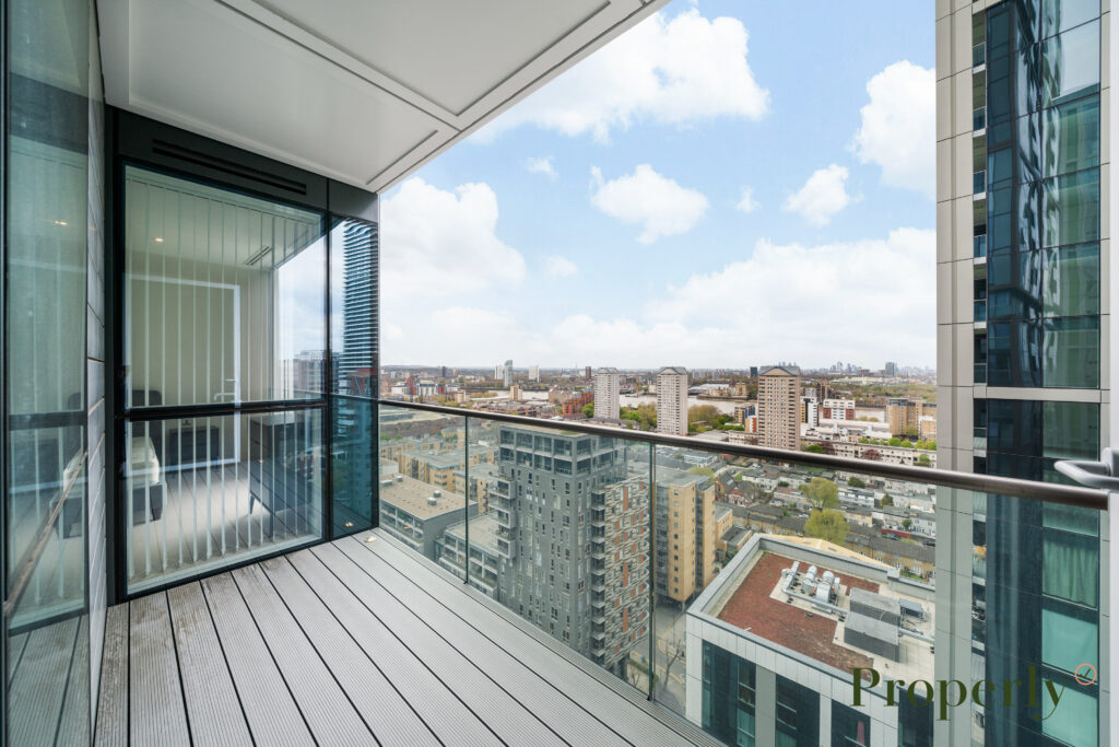 Harbour Way, Maine Tower, E14