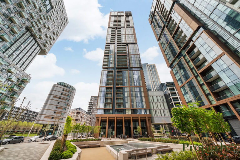 Harbour Way, Maine Tower, E14
