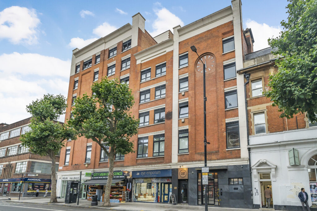 Bethnal Green Road, City View House, E2