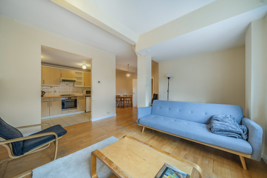 Bethnal Green Road, City View House, E2
