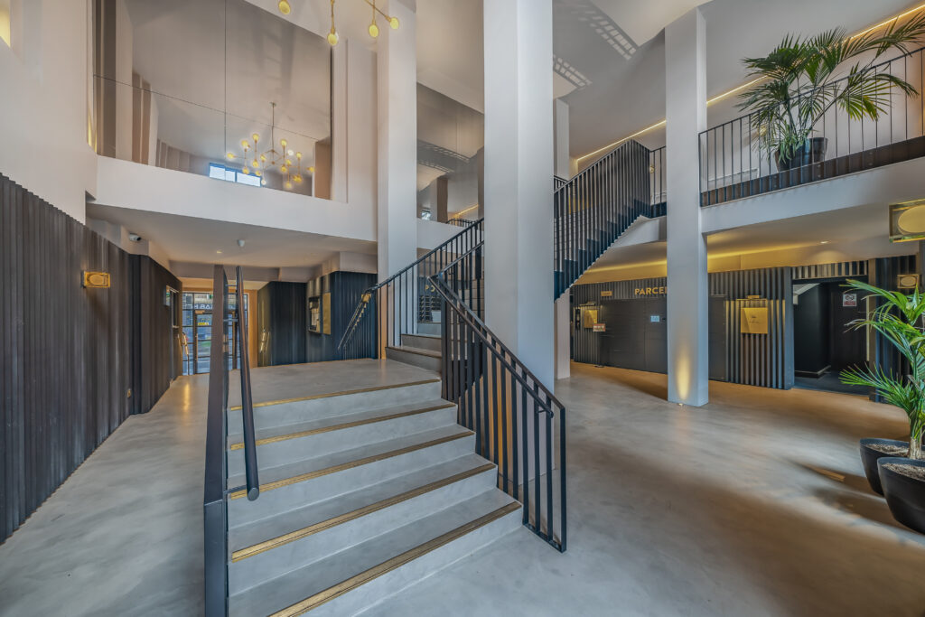 Bethnal Green Road, City View House, E2