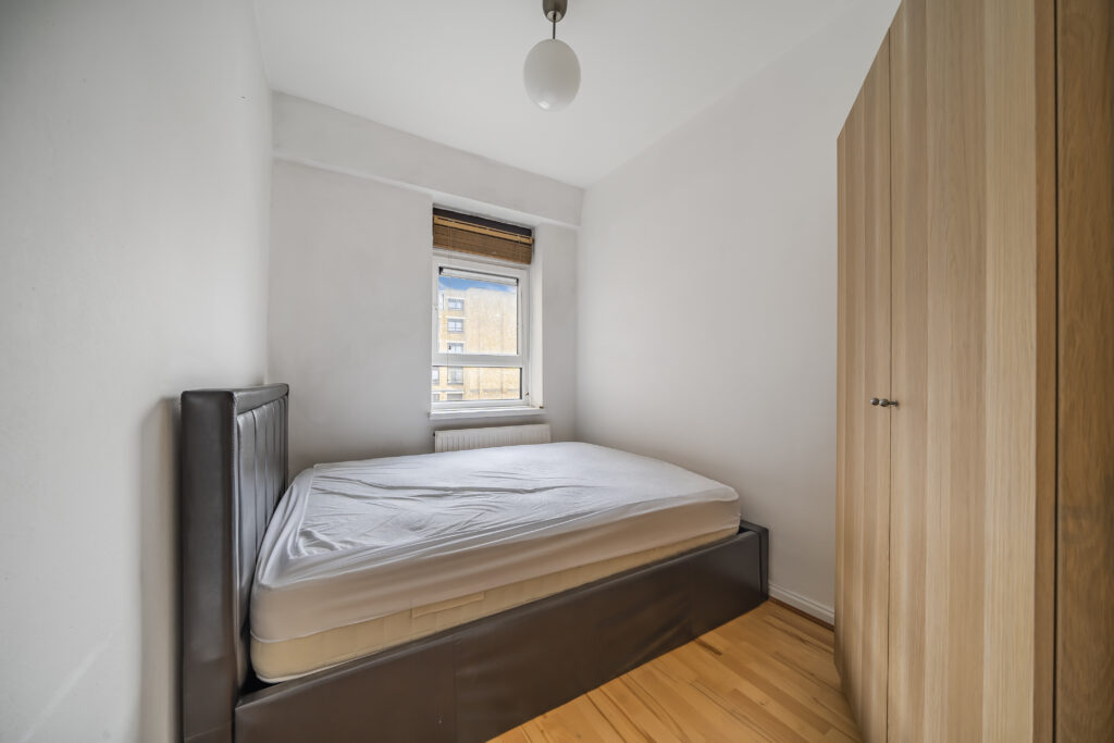 Bethnal Green Road, City View House, E2