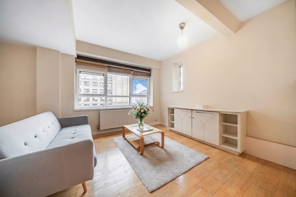 Bethnal Green Road, City View House, E2