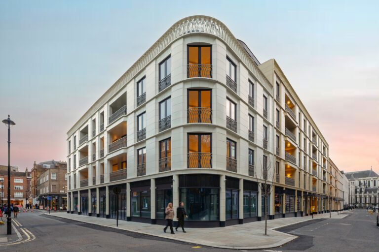Moxon Street, London, W1U