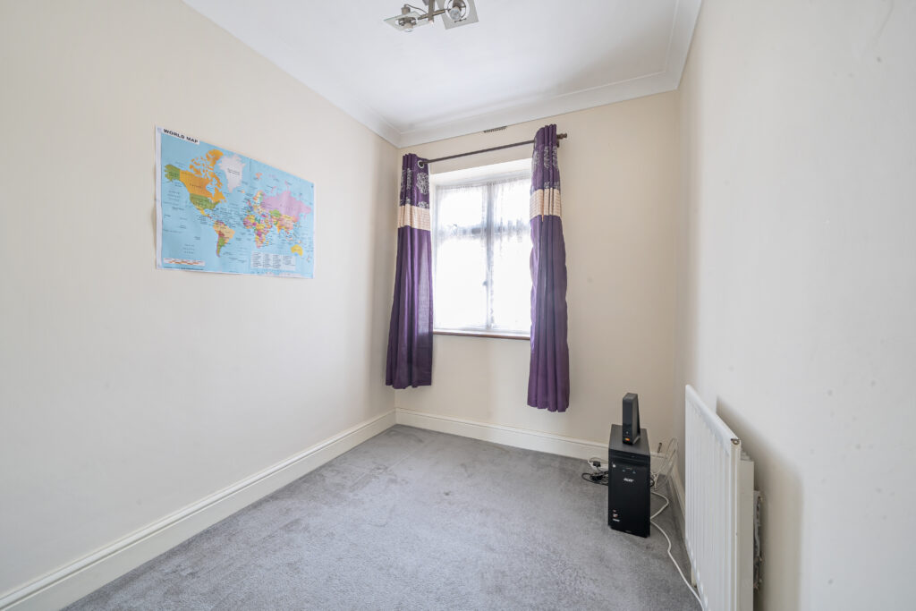 Studley Drive, Ilford, IG4