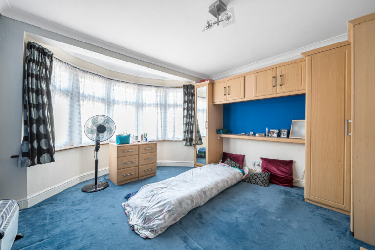 Studley Drive, Ilford, IG4
