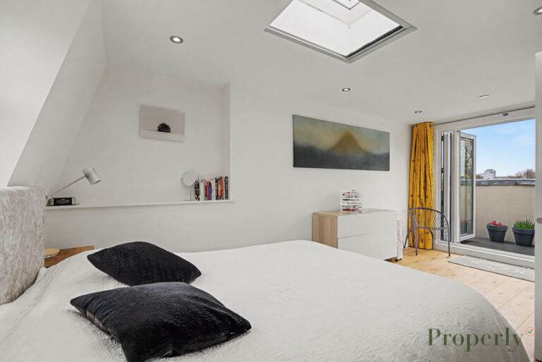 Angel, Islington, London, N1