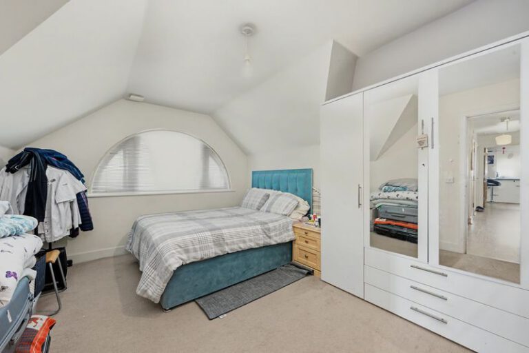 Reigate Hill, Wellingtonia Place, RH2