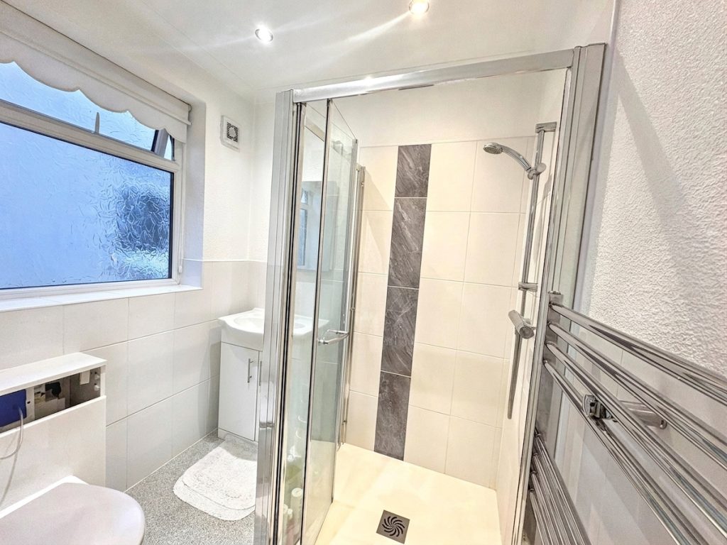 Dunbar Avenue, Dagenham, RM10