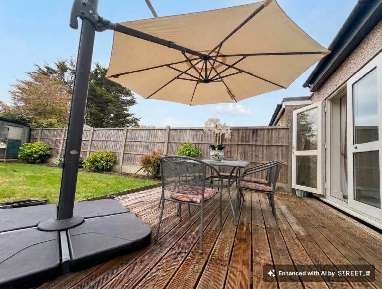 Dunbar Avenue, Dagenham, RM10